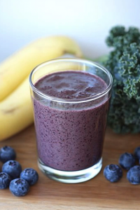 Blueberry Banana Kale Smoothie