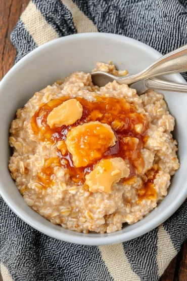Peanut Butter Jelly Oatmeal