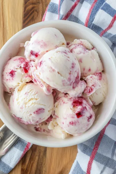 Rhubarb Swirl Ice Cream