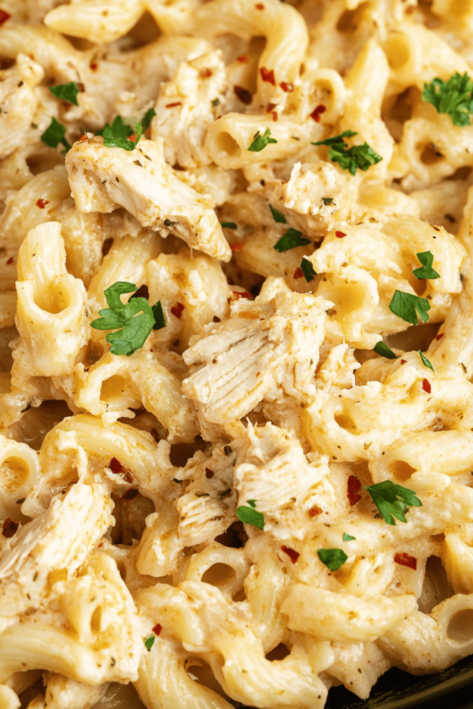 Crockpot Garlic Parmesan Chicken Pasta
