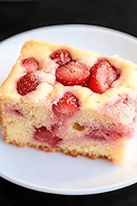 Gluten-Free Strawberry Cake