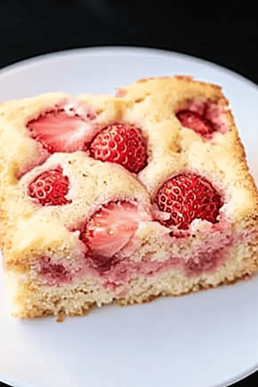 Gluten-Free Strawberry Cake final dish beautifully presented and ready to serve