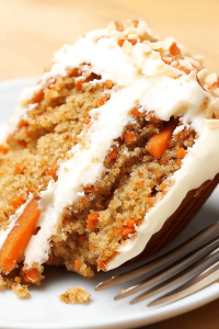 gluten-free carrot cake cupcakes