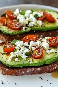 Avocado toast feta
