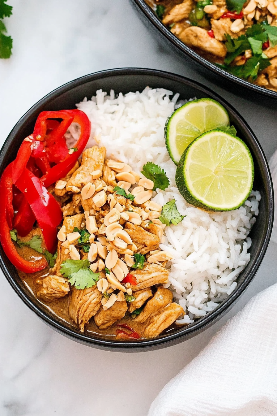 slow cooker thai peanut chicken