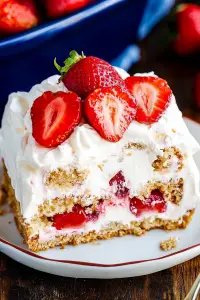 strawberry icebox cake