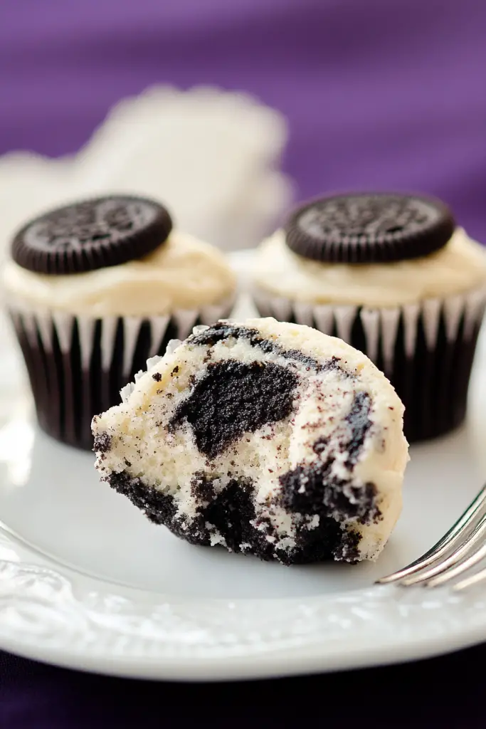 Oreo cheesecake cupcakes