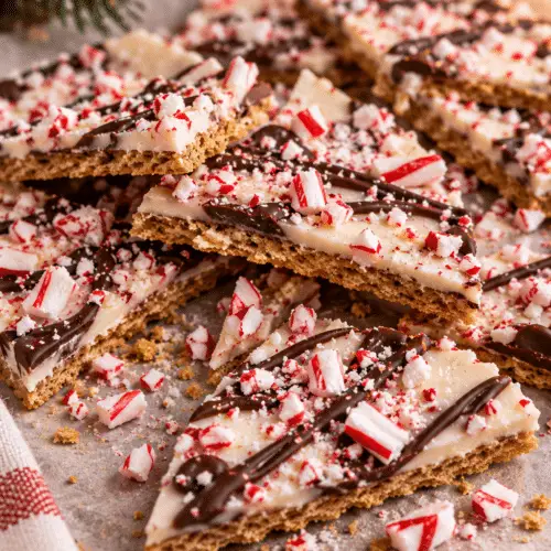 peppermint bark graham crackers finished dish